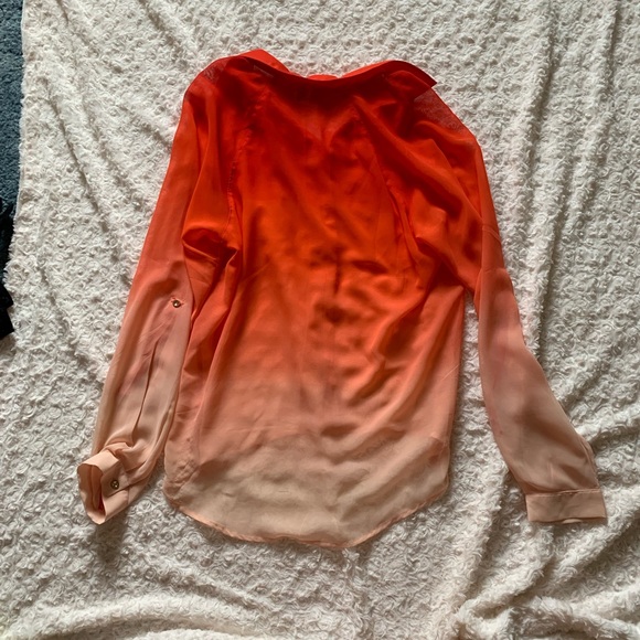 Daytrip Large Ombré Top - Picture 3 of 4